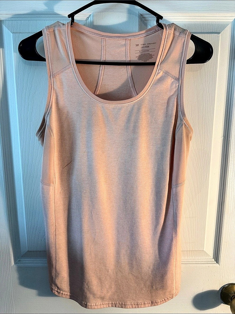 Tek Gear dryTek Women's Tank Top in Peach Size M